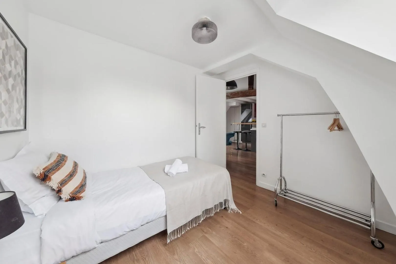 Apartament Bnbnook - Elegant 3Br In Central Saint-Germain Paryż Francja