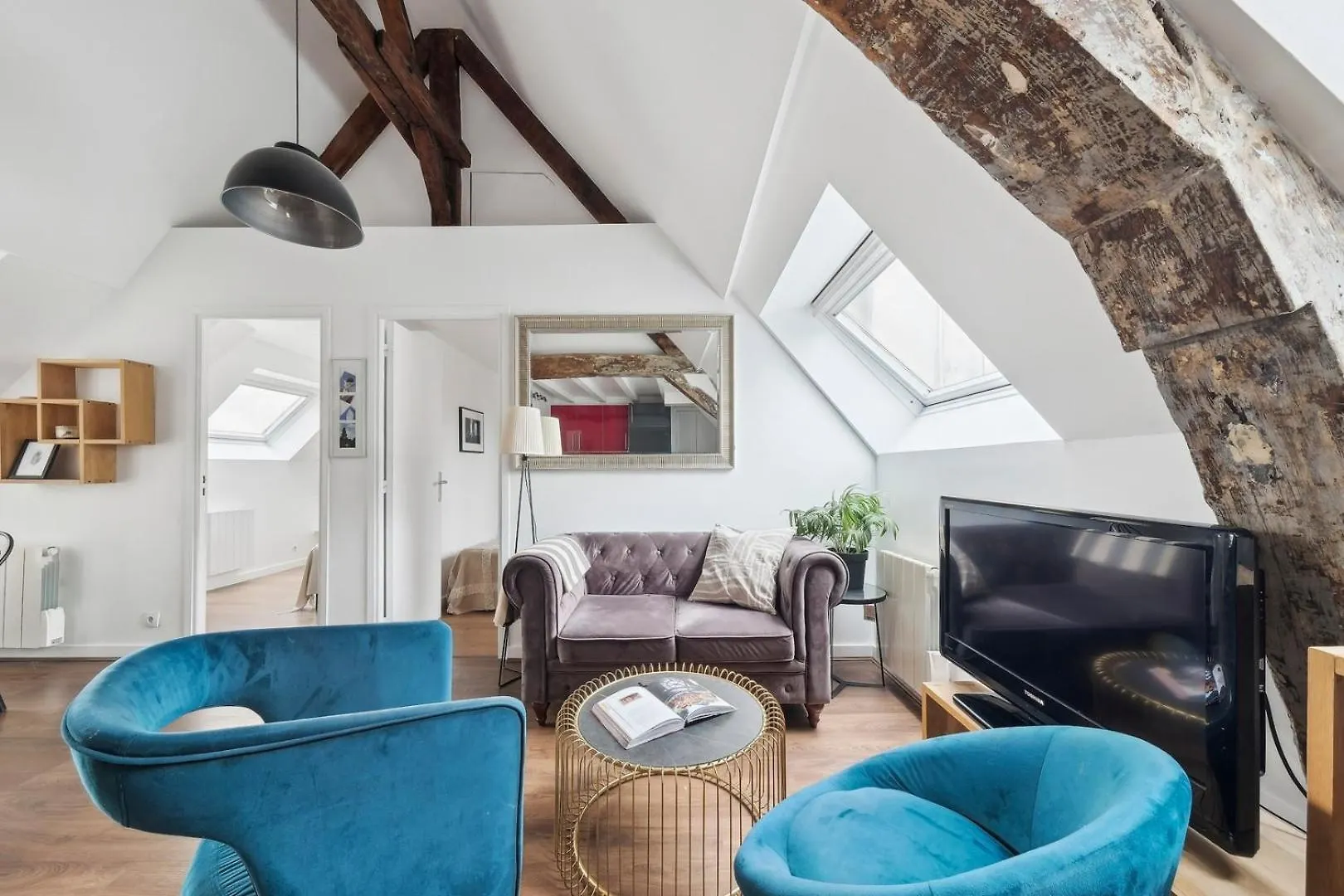 Bnbnook - Elegant 3Br In Central Saint-Germain Apartment Paris 0*,  France